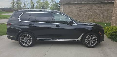 BMW X7 2024