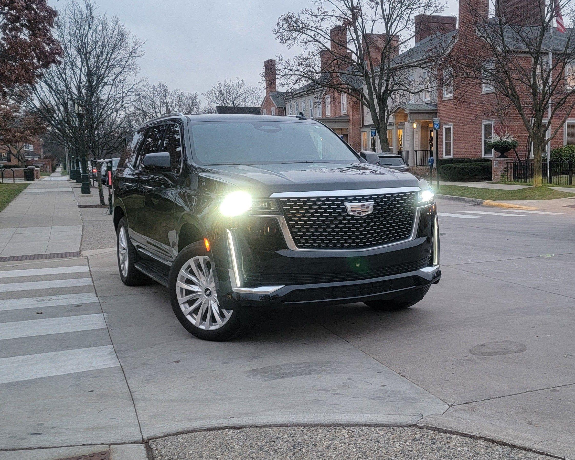 Cadillac Escalade 2023 in 