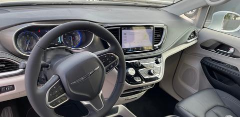 Chrysler Pacifica 2022