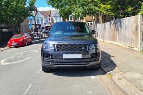 Land Rover Range Rover 2018 in London