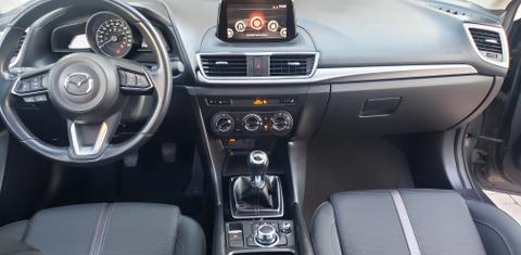 Mazda Mazda3 2018