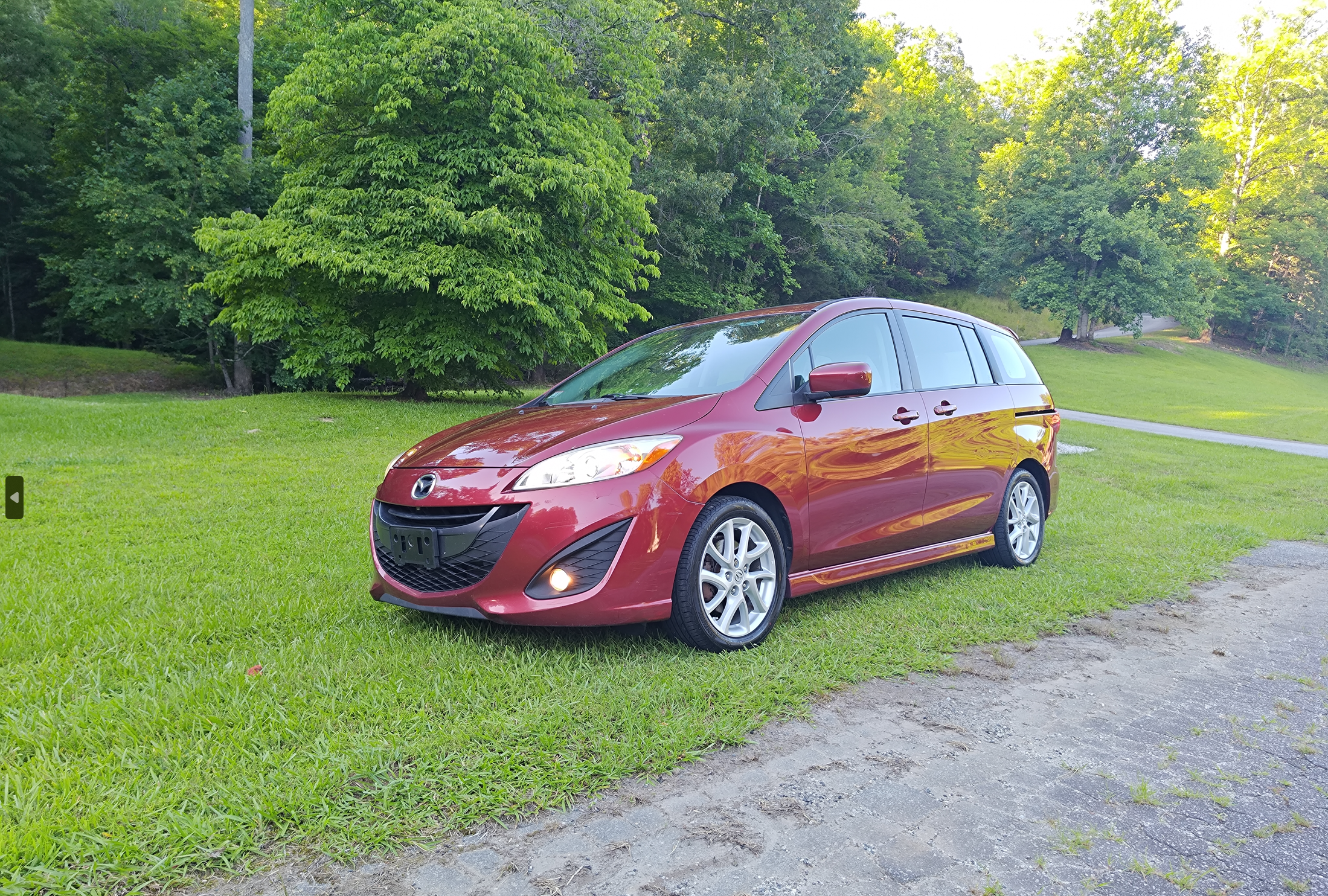 Mazda Mazda5 2012 in Cleveland, SC