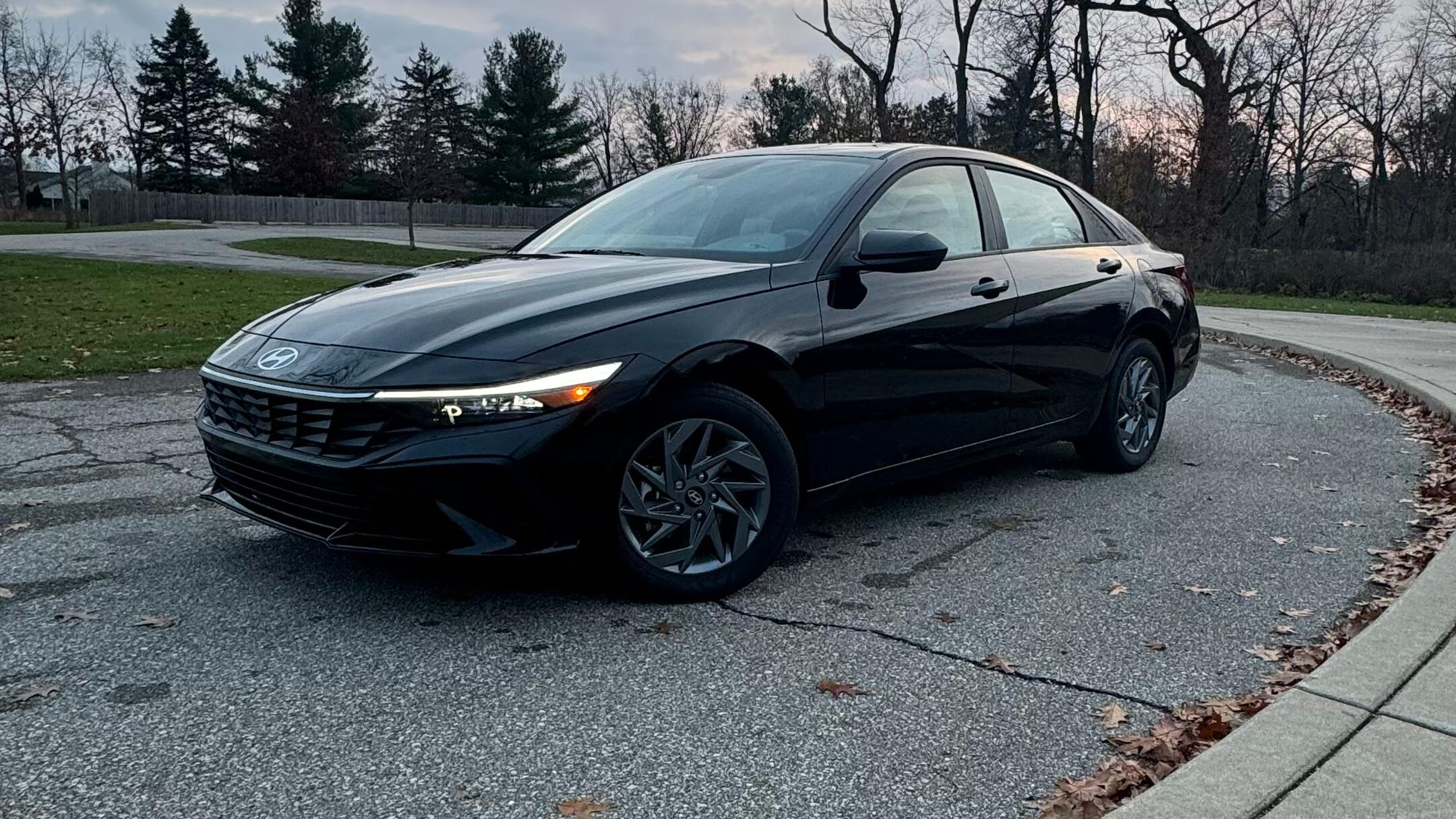 Hyundai Elantra 2024 en Ann Arbor, MI