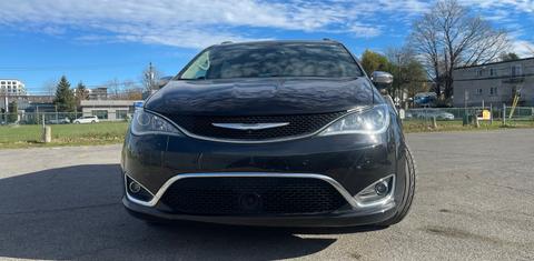 Chrysler Pacifica 2017