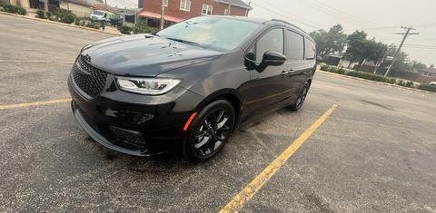 Chrysler Pacifica 2025