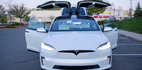 Tesla Model X 2023