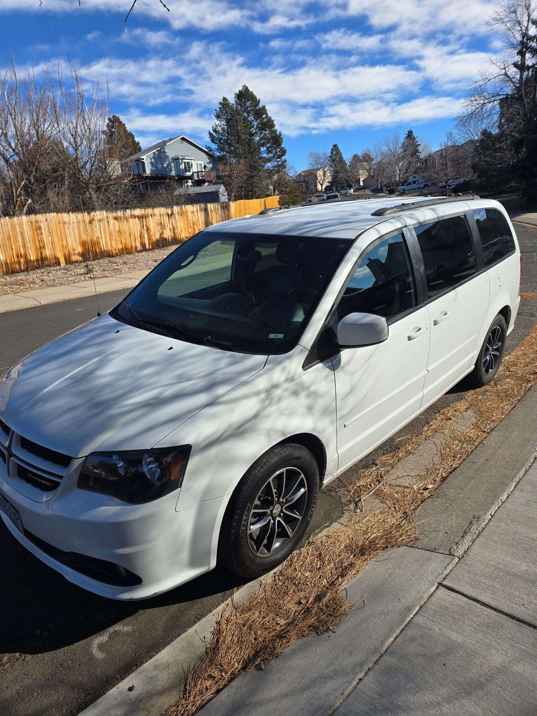 Dodge Grand Caravan 2017 in Colorado Springs, CO