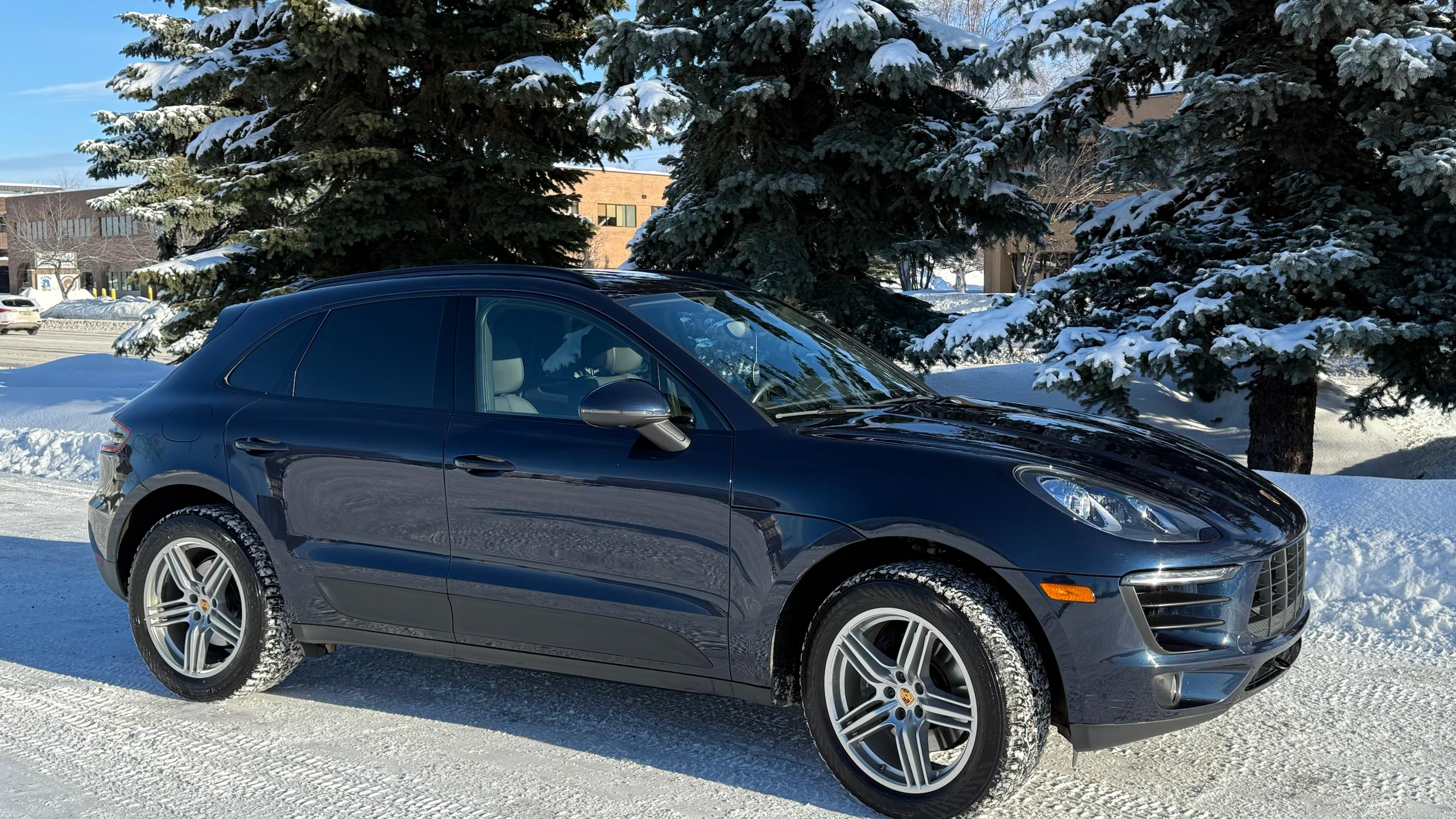 Porsche Macan 2018 in Anchorage, AK