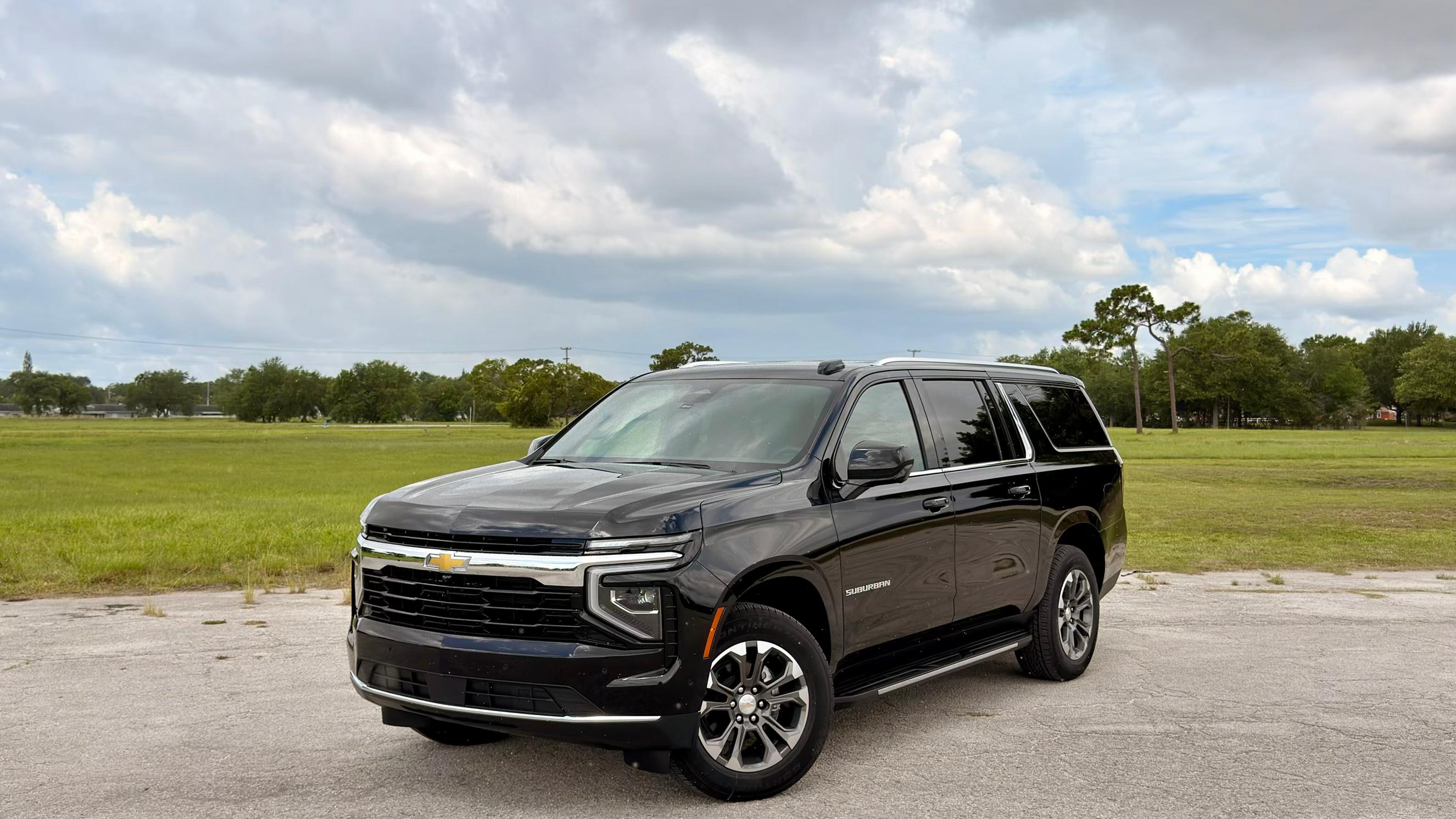 Chevrolet Suburban 2026 in Orlando, FL