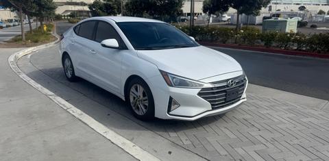 Hyundai Elantra 2019
