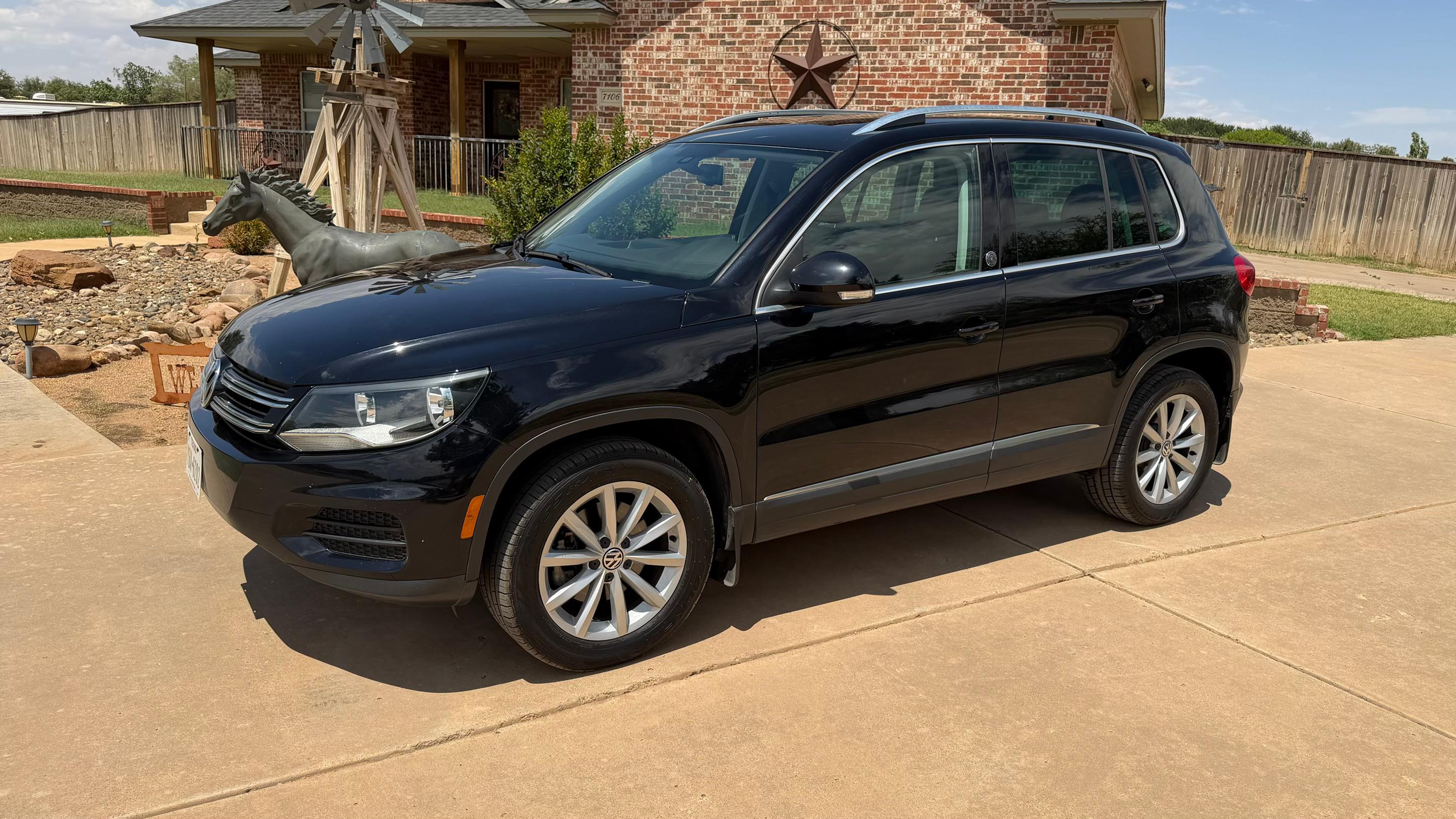 Volkswagen Tiguan 2017 in Lubbock, TX