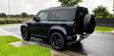 Land Rover DEFENDER 2023