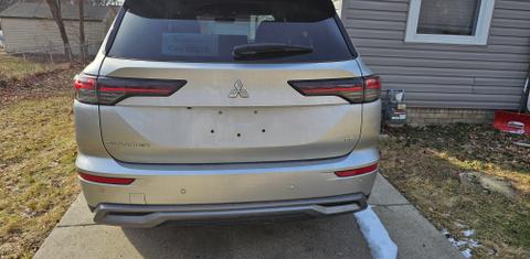Mitsubishi Outlander 2025