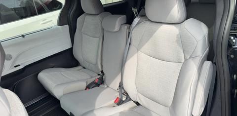 Toyota Sienna 2025