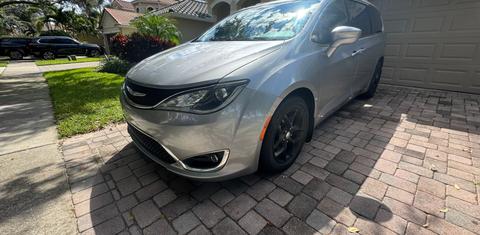 Chrysler Pacifica 2017