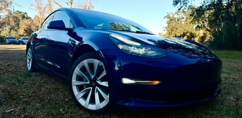 Tesla Model 3 2022