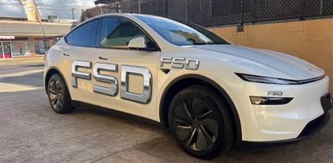 Tesla Model Y 2026