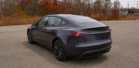 Tesla Model 3 2025
