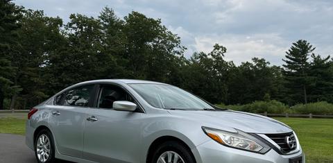 Nissan Altima 2017