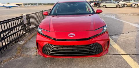 Toyota Camry Hybrid 2026
