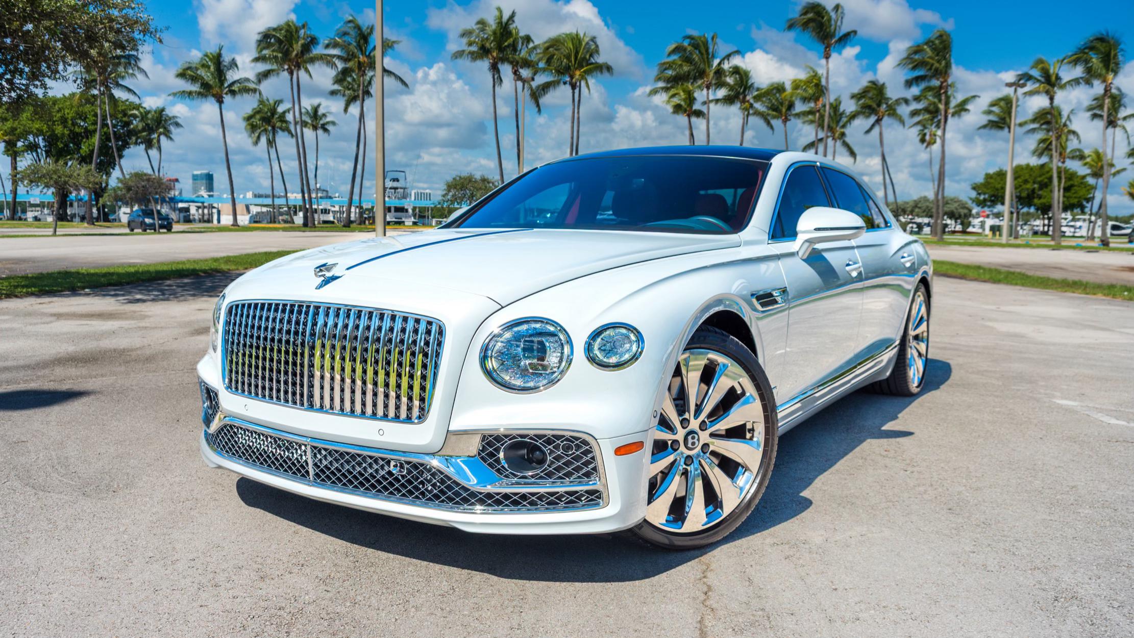 Bentley Flying Spur 2023 in 