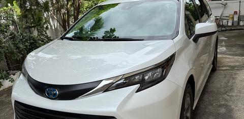 Toyota Sienna 2025