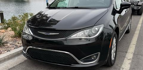 Chrysler Pacifica 2019