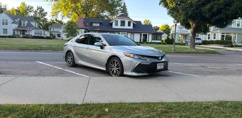Toyota Camry 2024