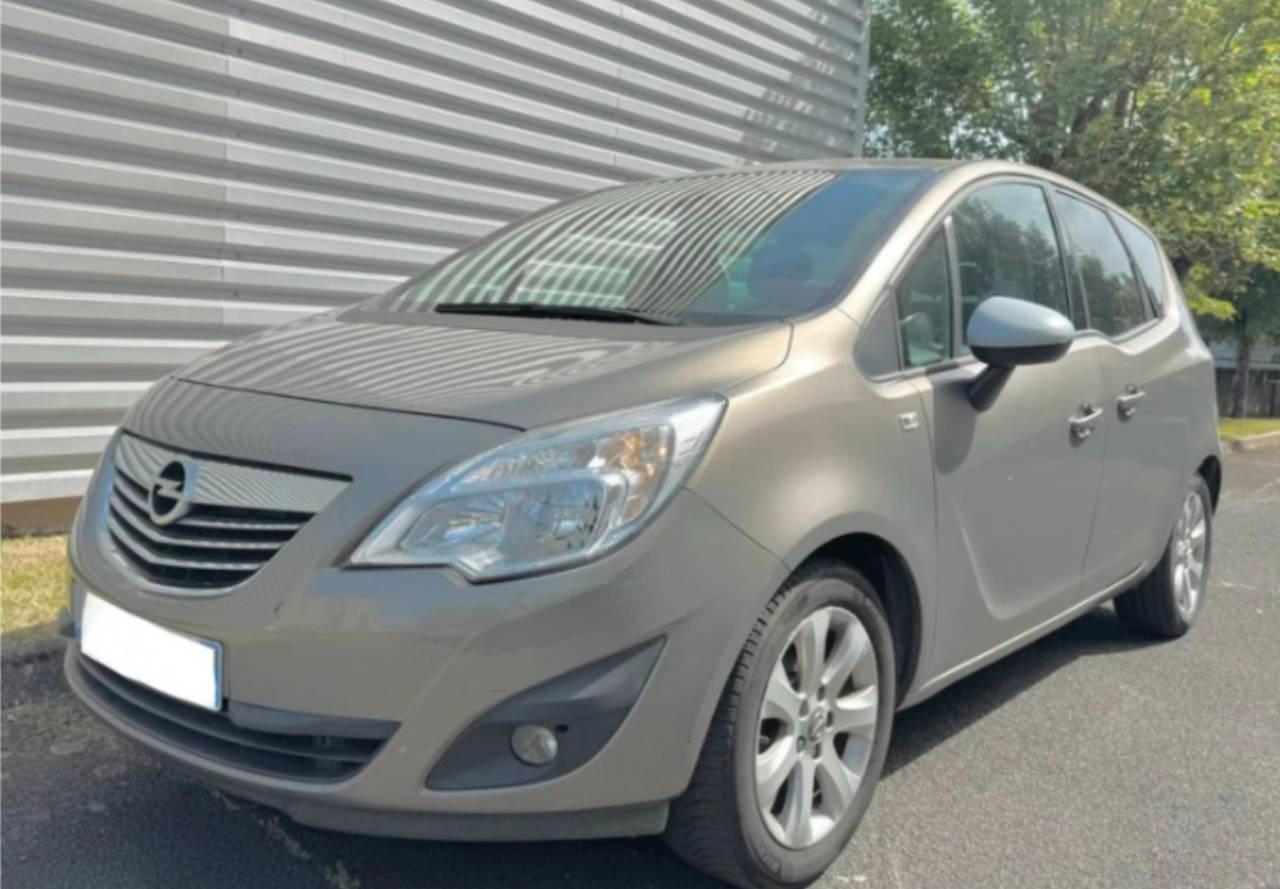 Opel MERIVA 2014 à Migennes
