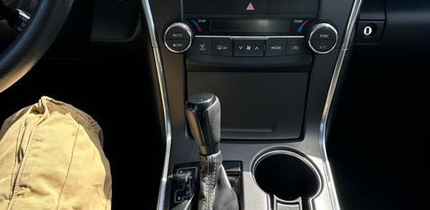 Toyota Camry Hybrid 2017