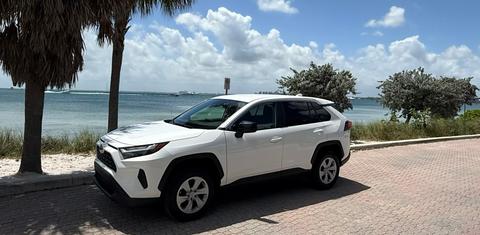 Toyota RAV4 2024