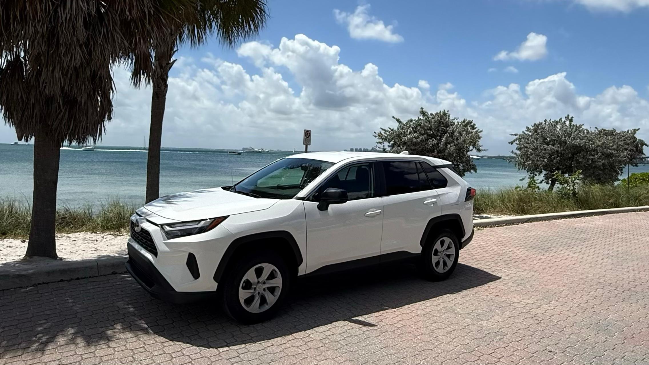 Toyota RAV4 2024 in Miami, FL