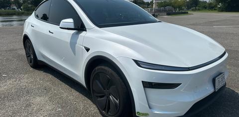 Tesla Model Y 2026
