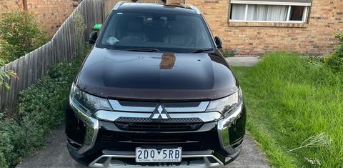 Mitsubishi OUTLANDER 2019