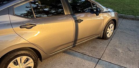 Nissan Versa 2025