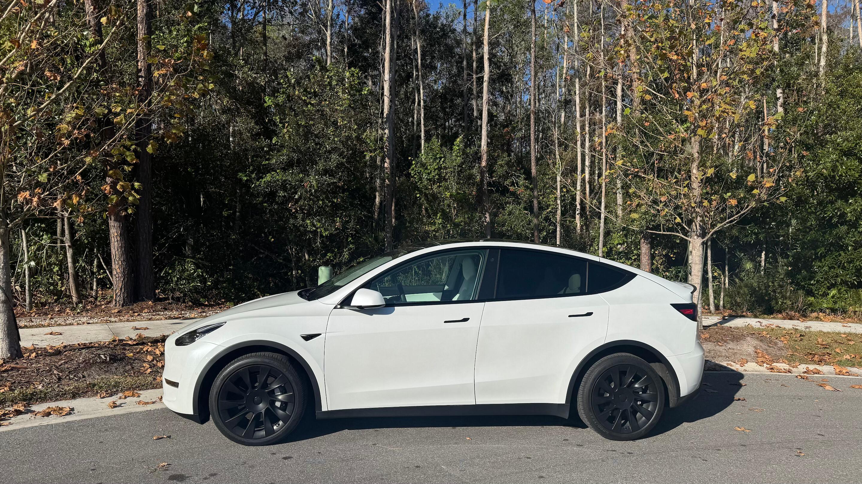 Tesla Model Y 2021 in Kissimmee, FL