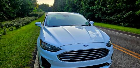 Ford Fusion 2020
