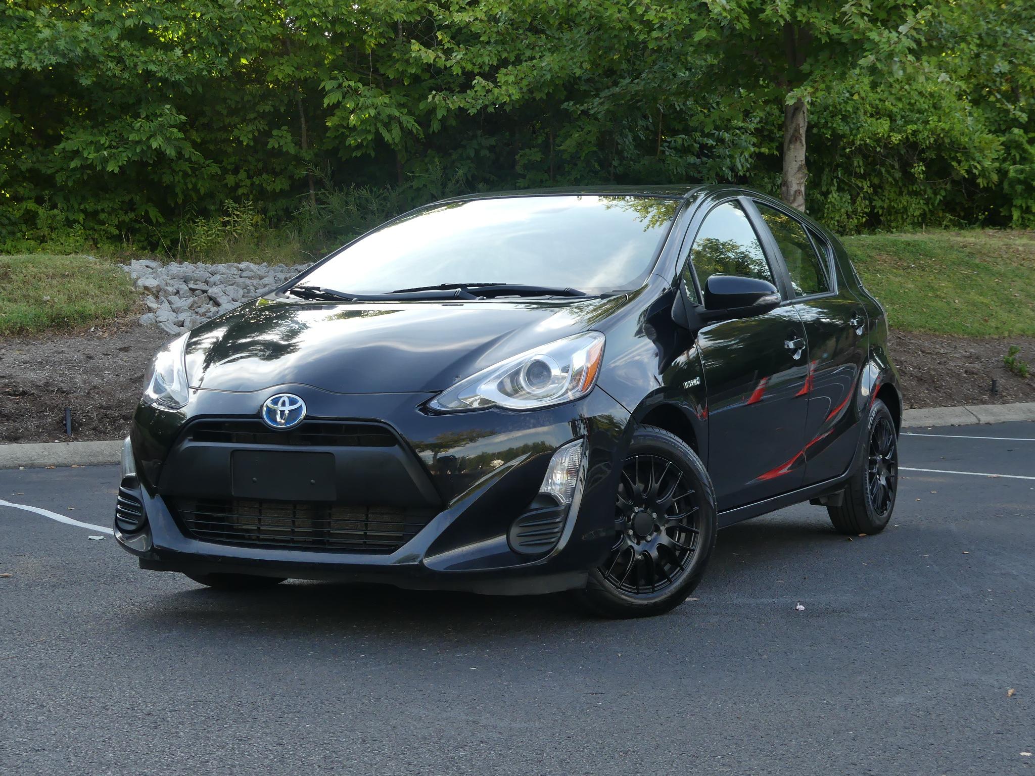 Toyota Prius c 2016 in Mount Juliet, TN