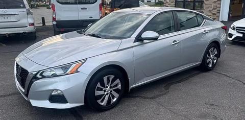 Nissan Altima 2019
