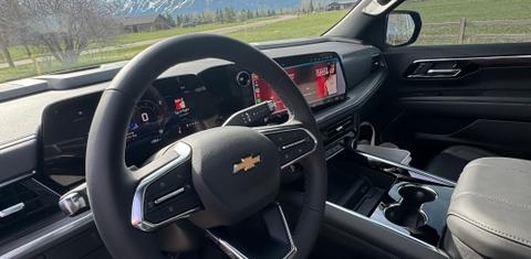 Chevrolet Suburban 2025
