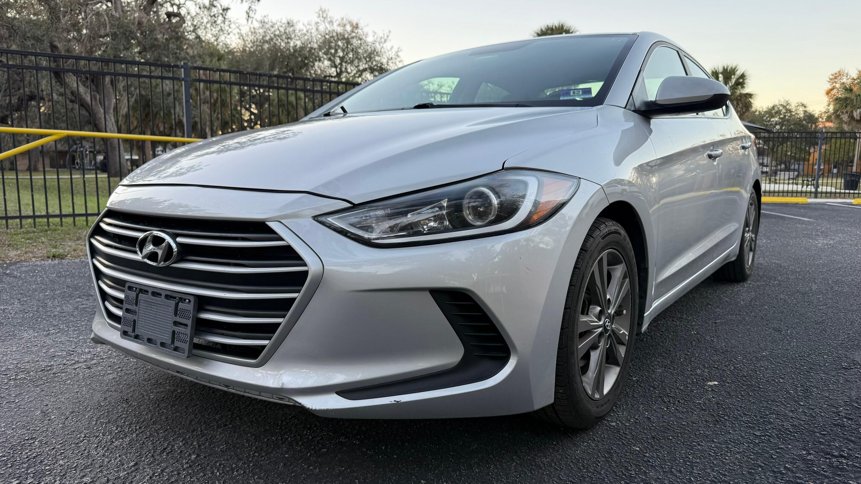 Hyundai Elantra 2018 in 