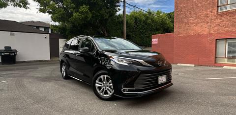 Toyota Sienna 2026