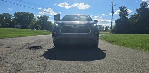 Toyota Highlander 2021
