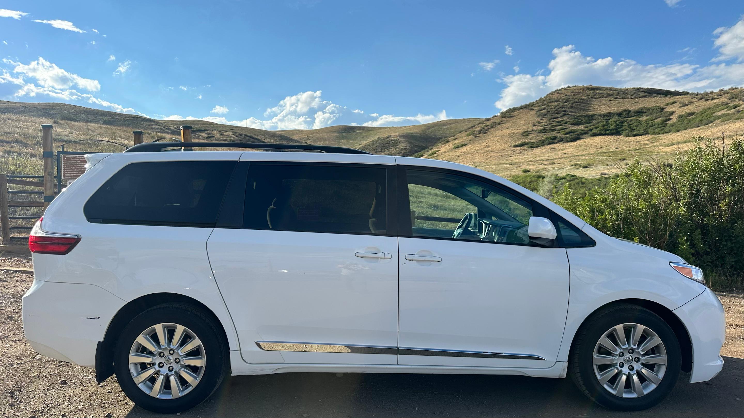 Toyota Sienna 2016 in Wheat Ridge, CO
