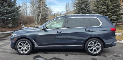 BMW X7 2021