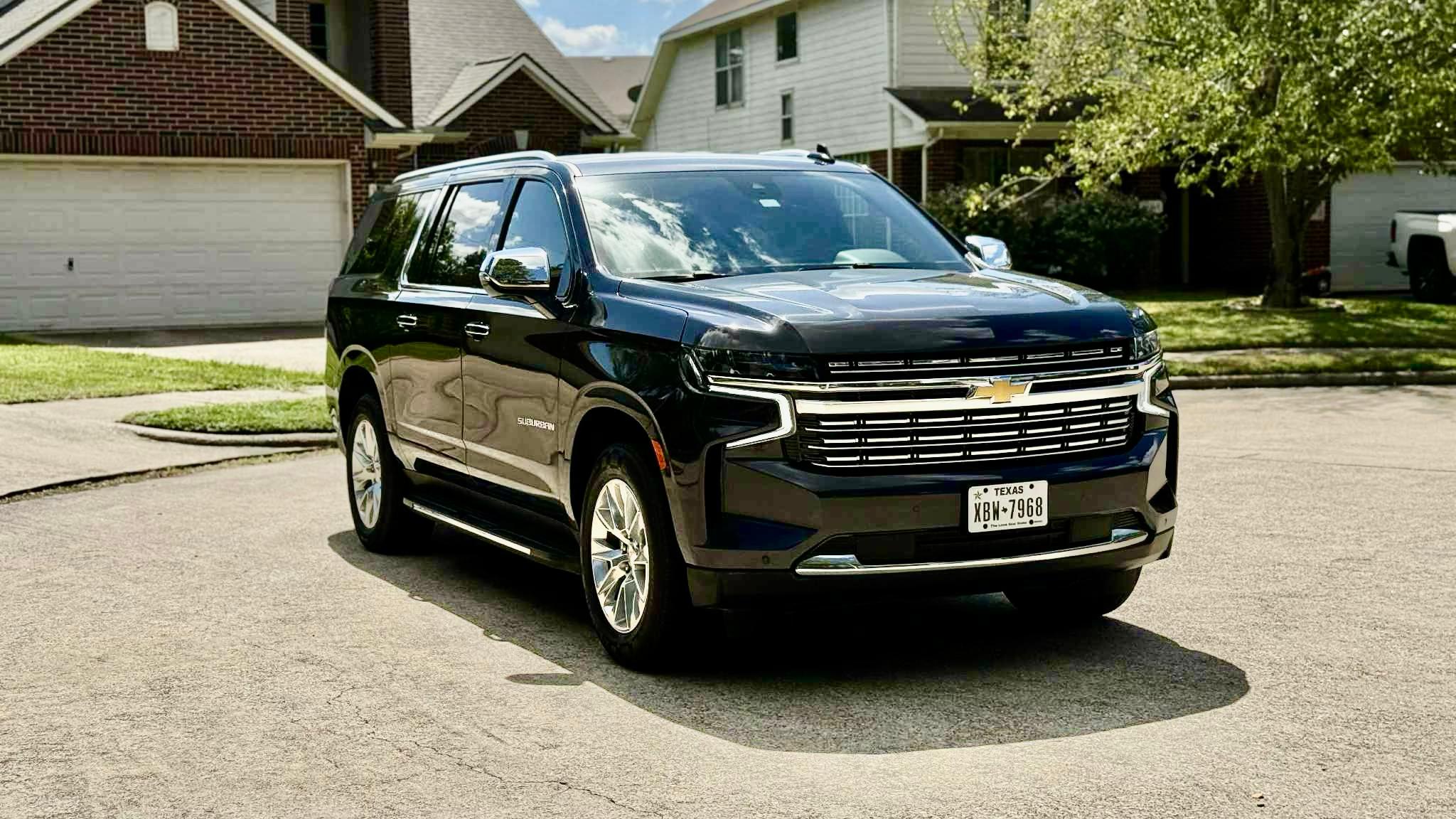 Chevrolet Suburban 2023 in 