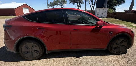 Tesla Model Y 2026