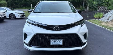 Toyota Sienna 2026