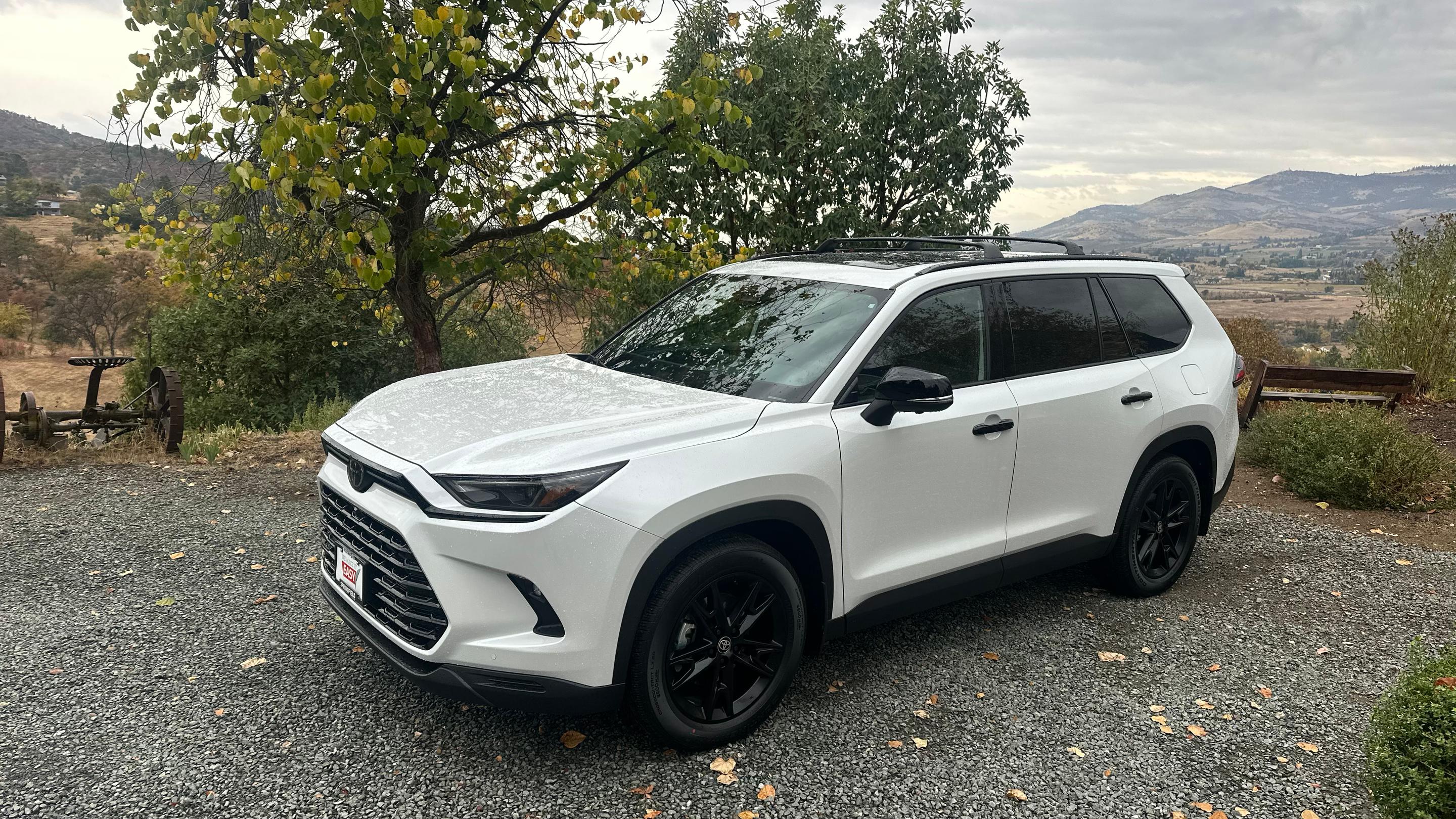 Toyota Grand Highlander 2026 in Ashland, OR