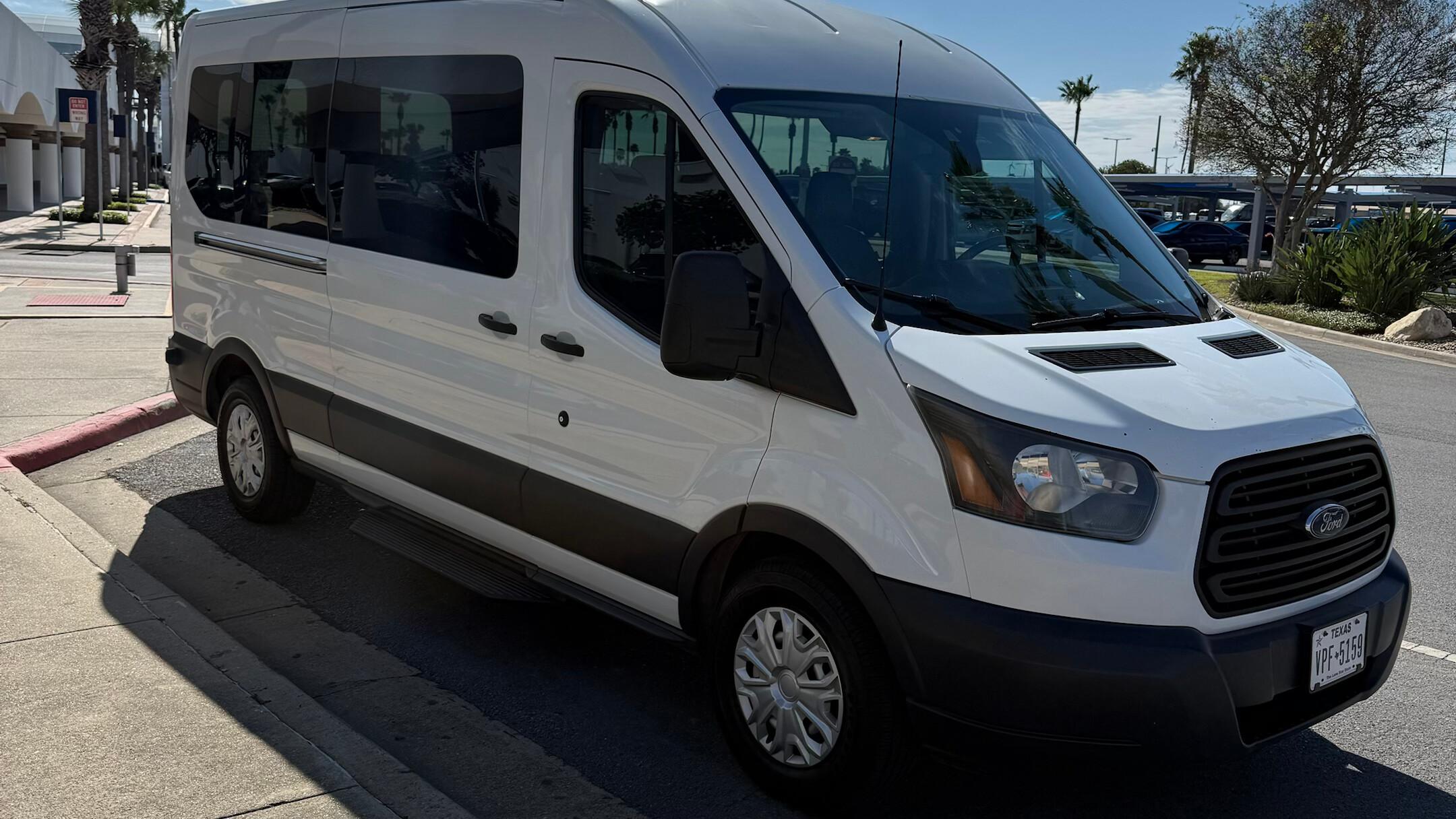 Ford Transit 2018 in Edinburg, TX